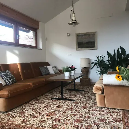 Klinar - Cosy With A Terrace Daire Bled