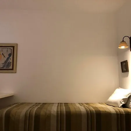 Klinar - Cosy With A Terrace